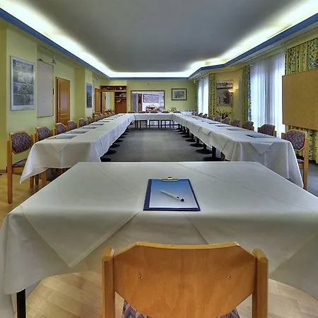 Garni Hotel
