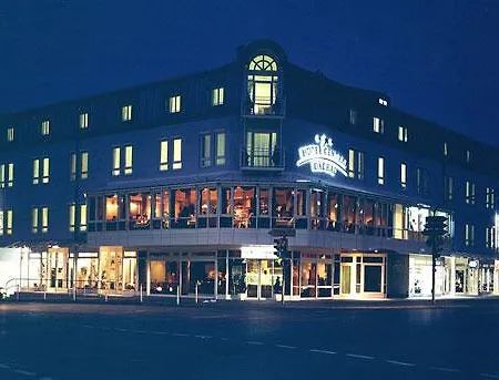 Ξενοδοχείο Garni 4*